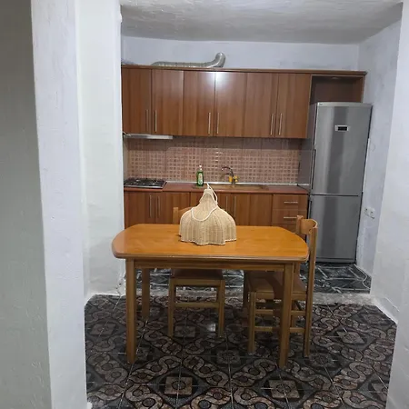 Lejlighed First Floor Korce